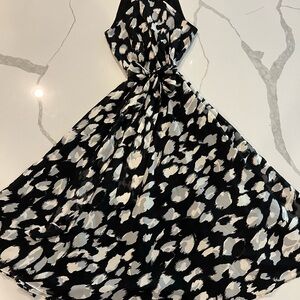 Light and Flowy Black Dress with grey and white pattern, black lined, size 4